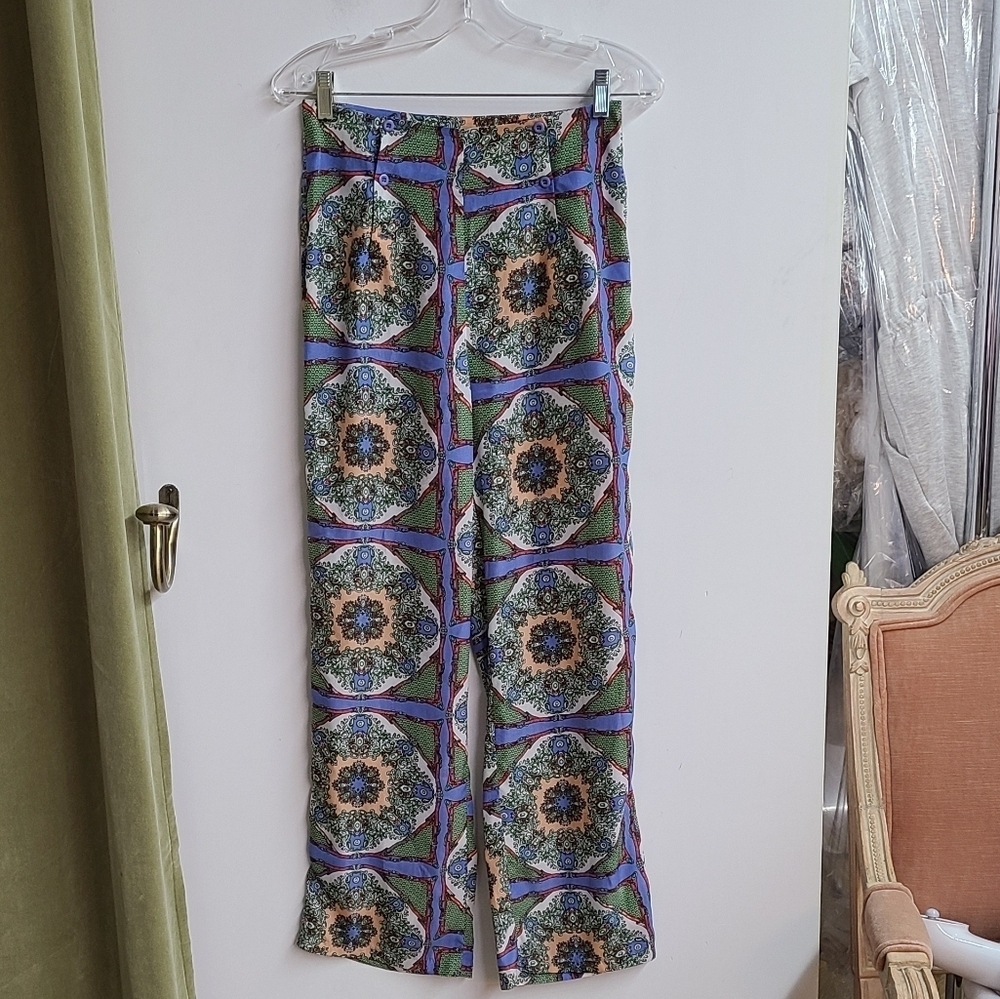 Gianni Bini Multi-Color Print Pant